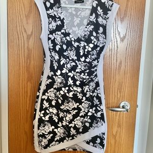 Women’s Eclipse Dress